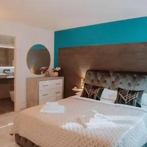 https://la-luce-di-sirmione.it-lombardy.com