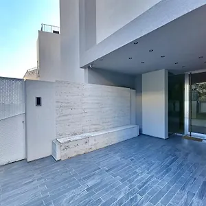 Apartment The White Domus 